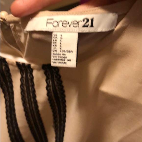 Blouse - Picture 3 of 4